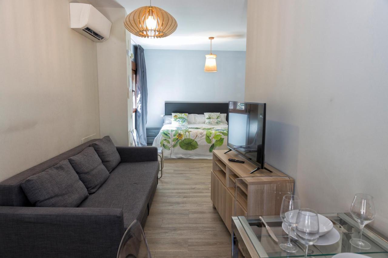Apartamentos Onnight Malaga Luaran gambar
